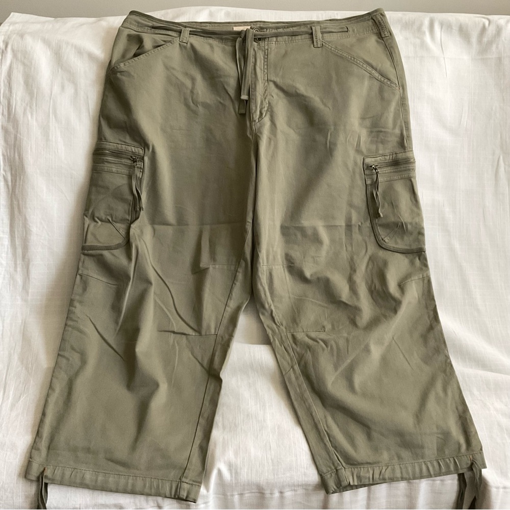 Pilcro for Anthropologie | ‘The Hiker’ Khaki Cargo Parachute Pants | 22W
